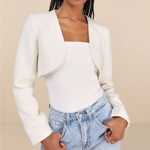 Compellingly Posh Ivory Tweed Lurex Cropped Bolero Jacket